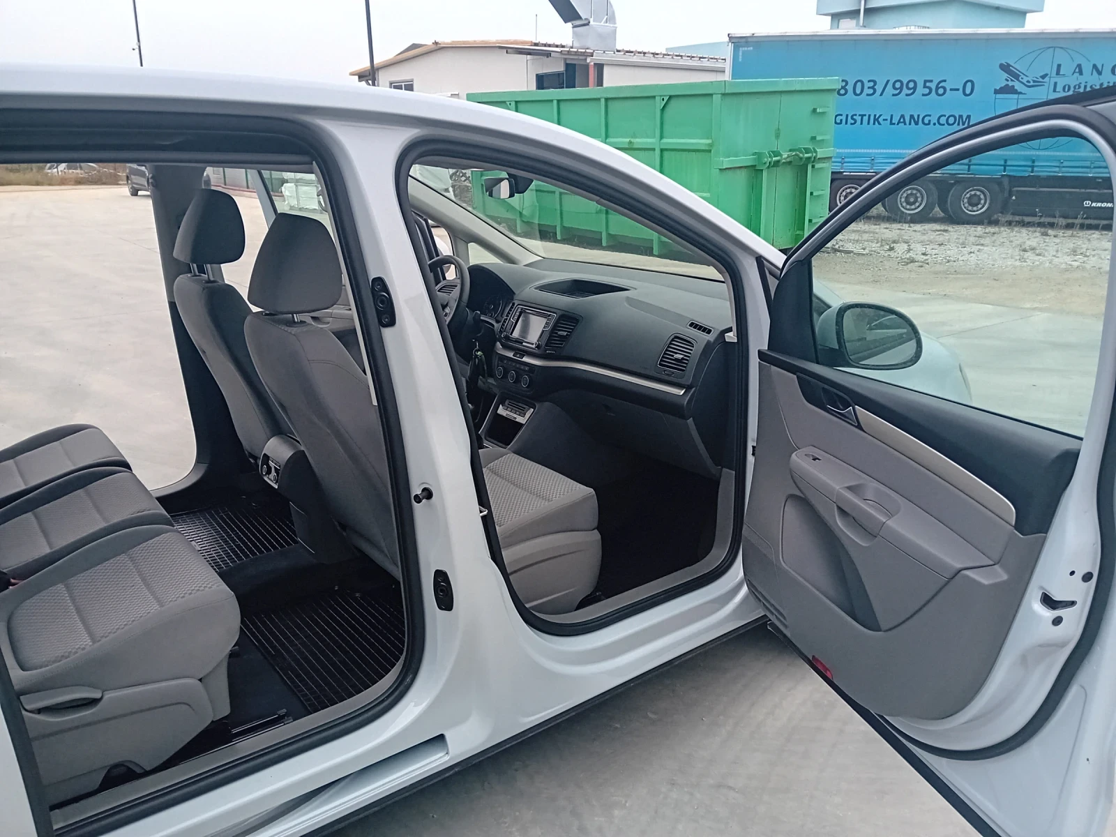 Seat Alhambra  - изображение 7