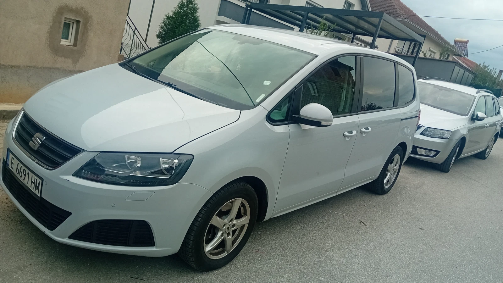 Seat Alhambra  - изображение 2