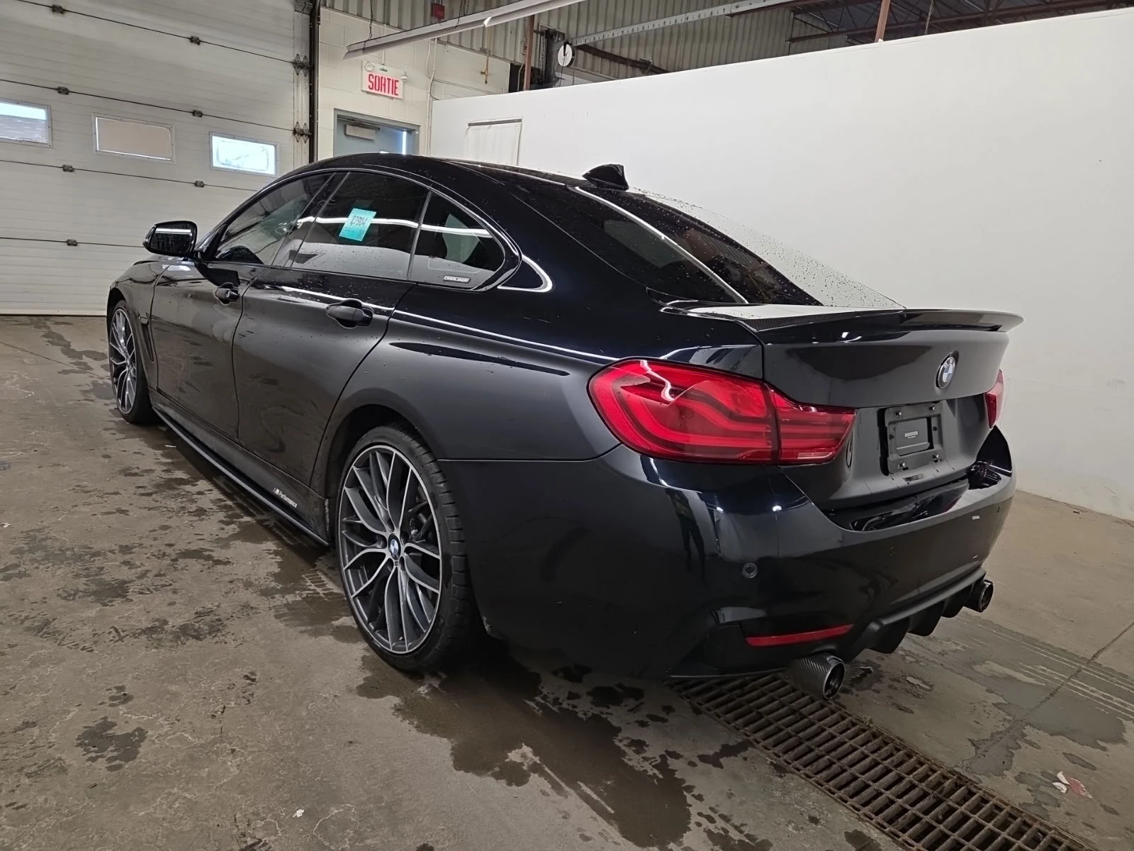 BMW 440 I * M-Package* * HeadUp* AвтоКредит* (ЦЕНА ДО БГ) - изображение 4