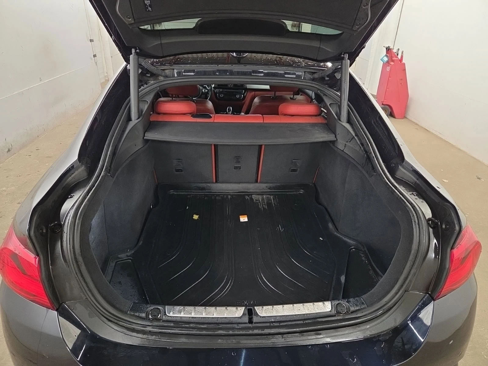 BMW 440 I * M-Package* * HeadUp* AвтоКредит* (ЦЕНА ДО БГ) - изображение 6