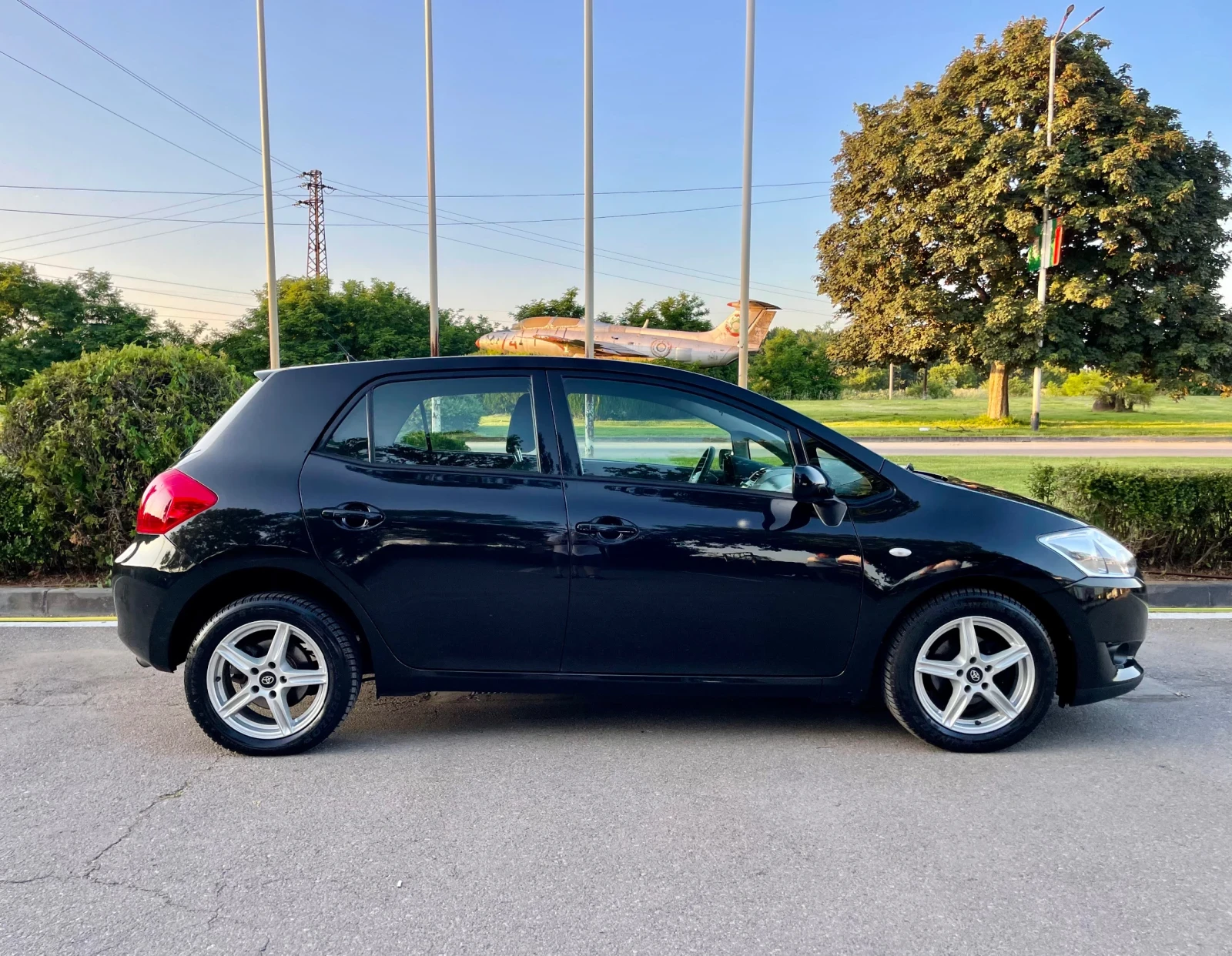 Toyota Auris 1.6 VVTi Ръчка Подгрев на седалките - изображение 5