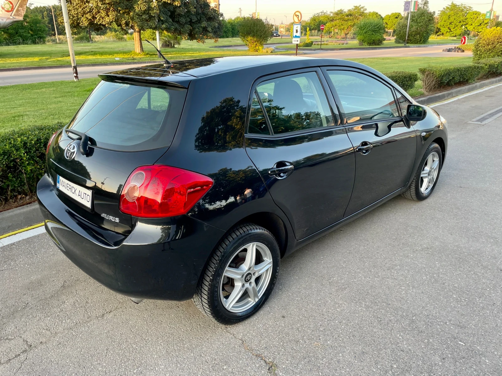 Toyota Auris 1.6 VVTi Ръчка Подгрев на седалките - изображение 7