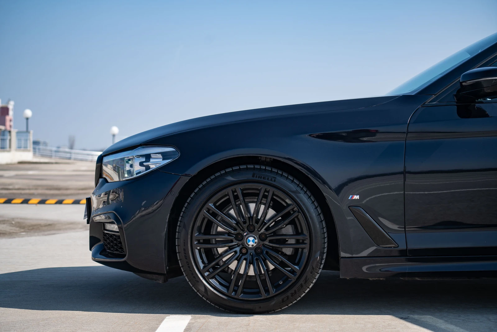 BMW 520 i M Sport , снимка 7 - Автомобили и джипове - 53817679