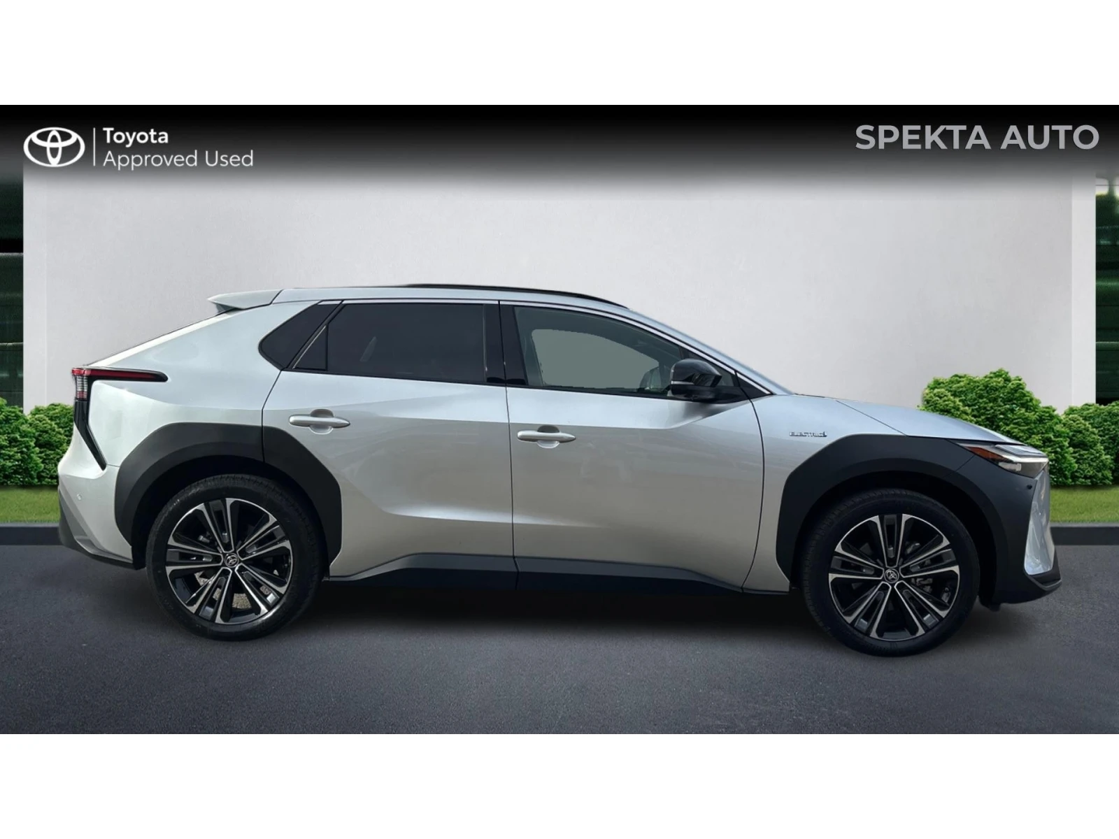 Toyota bZ4X AWD, Месечна вноска от 455  , снимка 17 - Автомобили и джипове - 54227846