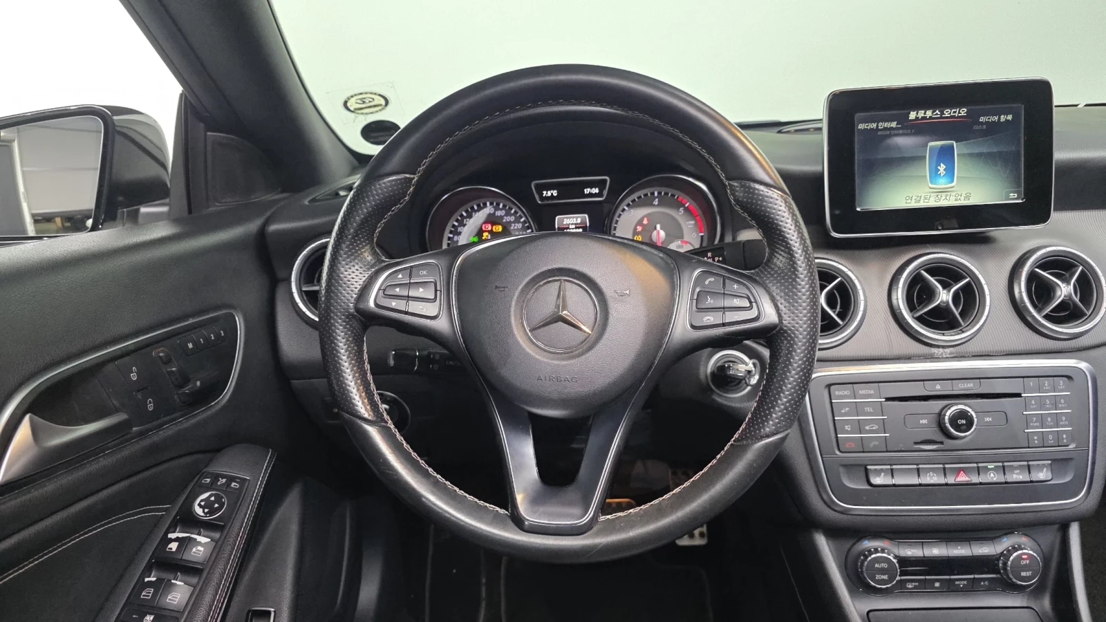 Mercedes-Benz CLA 200 d / �������� / �������� | Mobile.bg � ����������� 9