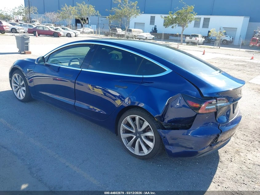 Tesla Model 3 Long Range AWD , снимка 3 - Автомобили и джипове - 54419117