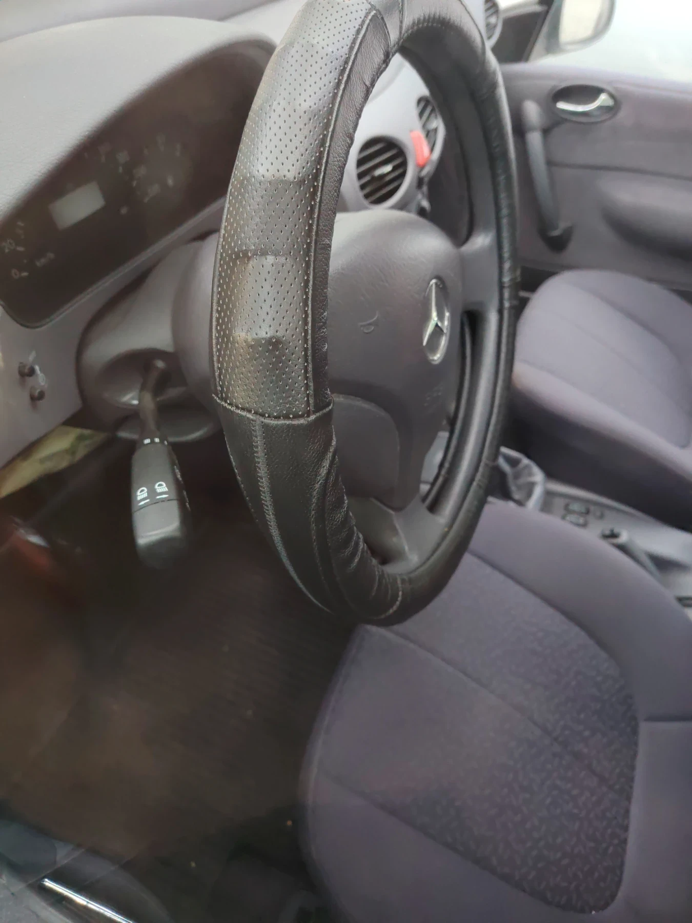 Mercedes-Benz 114, снимка 6 - Автомобили и джипове - 54599908