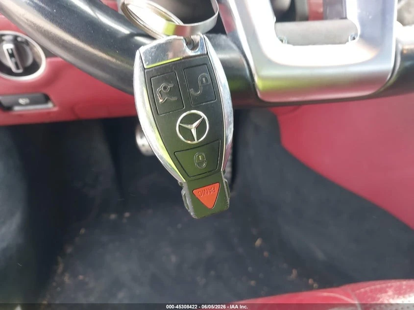 Mercedes-Benz SL 63 AMG * KEYLESS* Camera* 360* , снимка 14 - Автомобили и джипове - 55034204