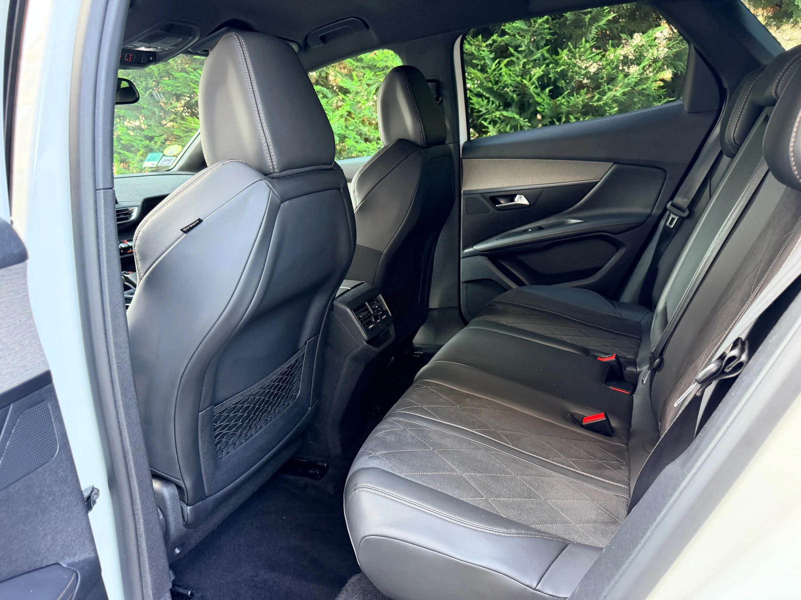 Peugeot 3008 2.0HDI GT-LINE PODGREV 360VIEW KEYLESS-GO, снимка 14 - Автомобили и джипове - 55289872