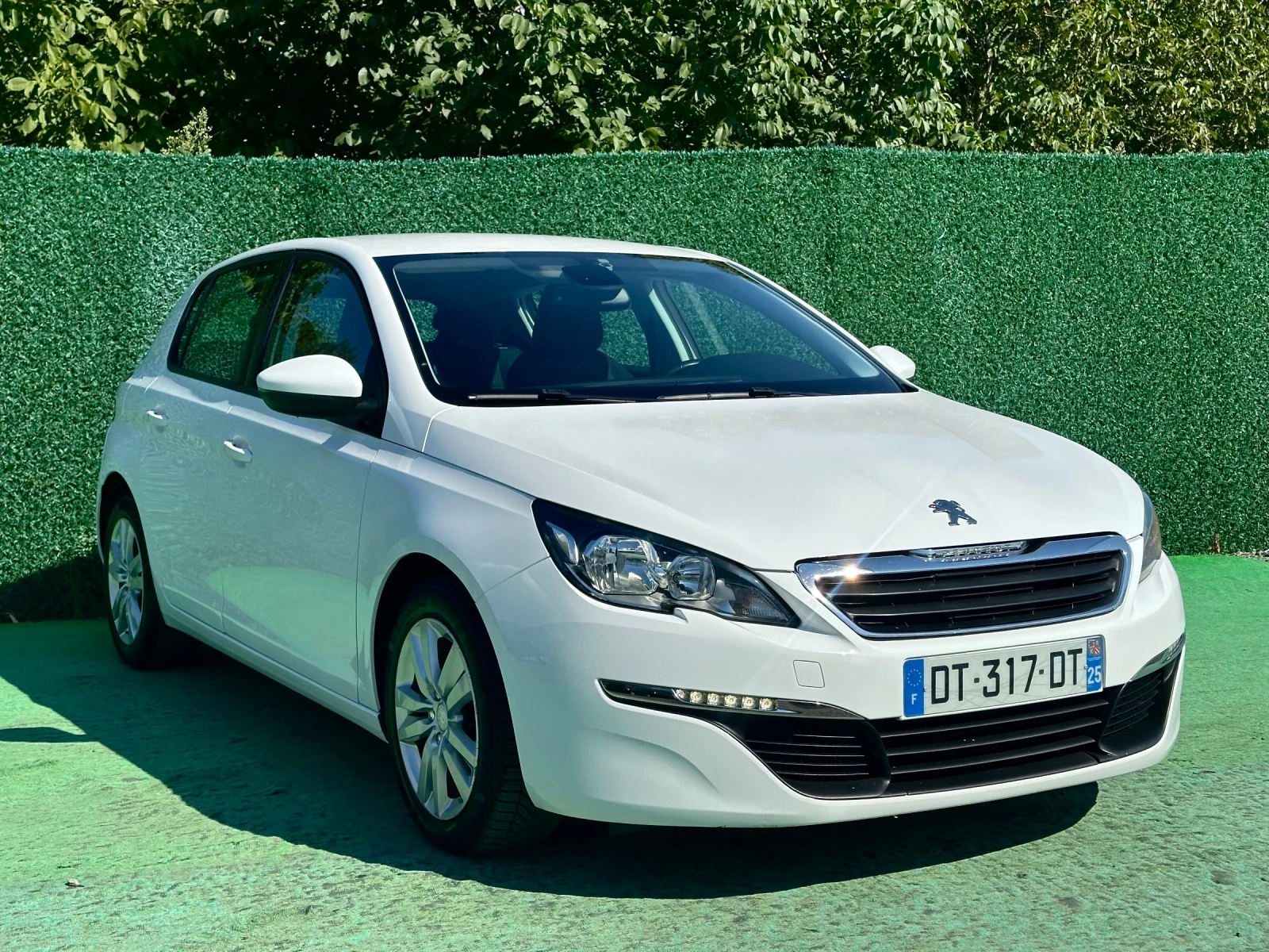 Peugeot 308 AUTOMATIC 1.6hdi 120ks, снимка 2 - Автомобили и джипове - 55837715