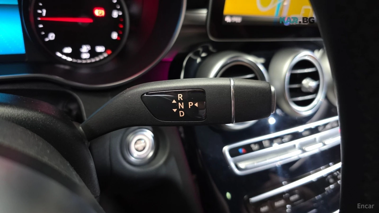 Mercedes-Benz C 220 4MATIC* HUD* КОЖА* НАВИ* ПАНО* КАМЕРА, снимка 7 - Автомобили и джипове - 56165744