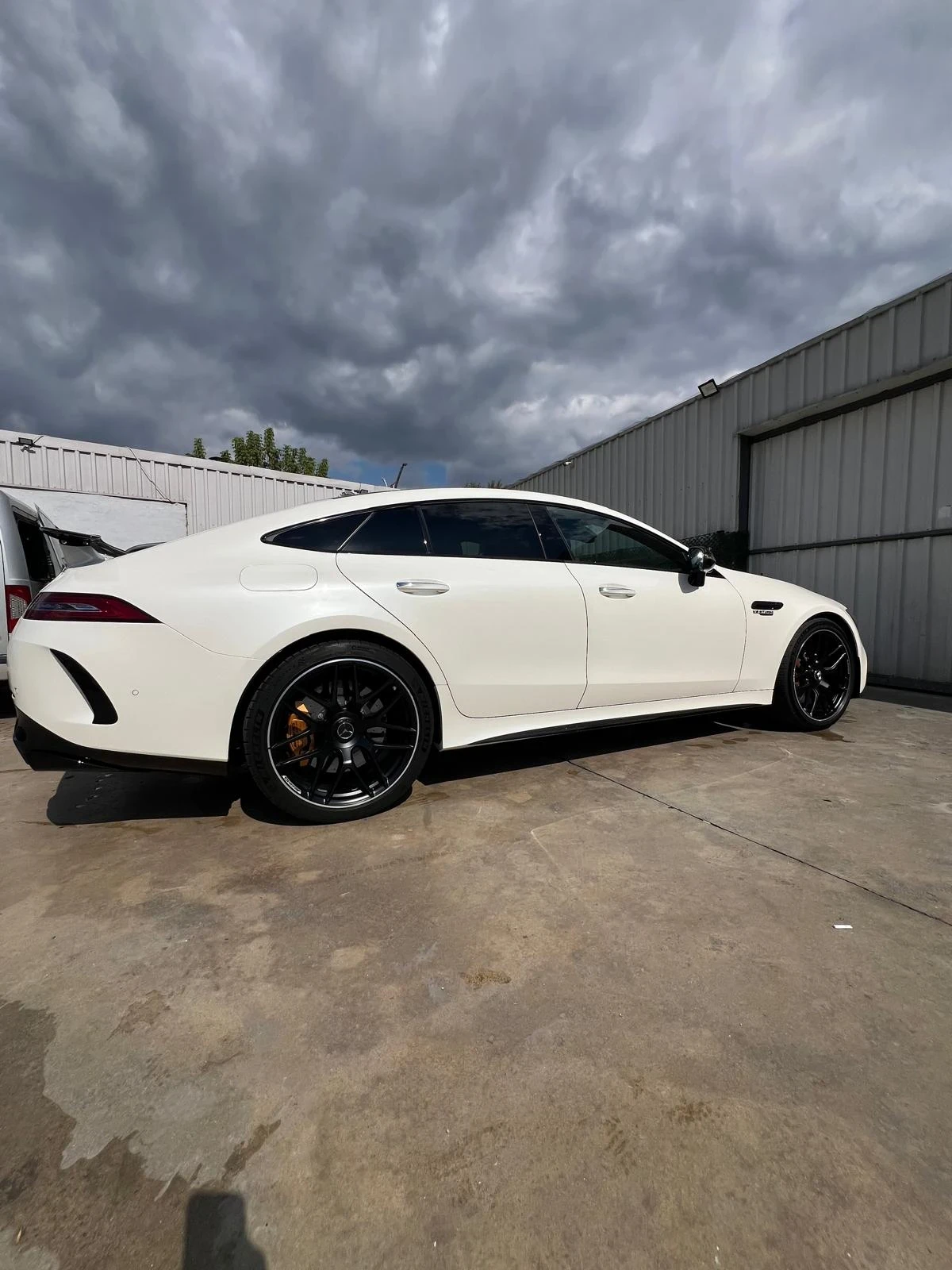 Mercedes-Benz GT GT 63 s, снимка 4 - Автомобили и джипове - 56216865
