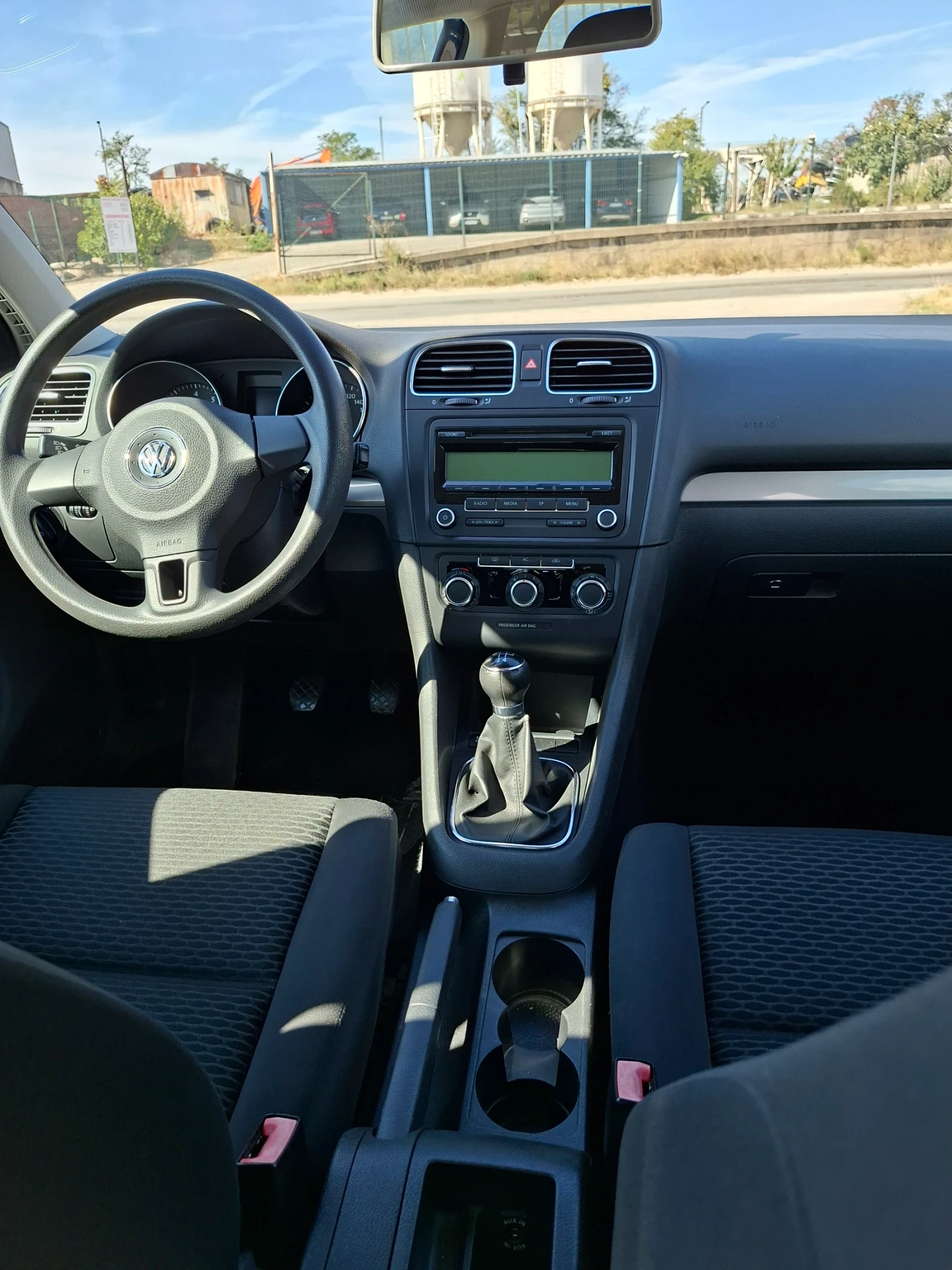 VW Golf От ГЕРМАНИЯ 1.4 80к.с , снимка 13 - Автомобили и джипове - 56326450