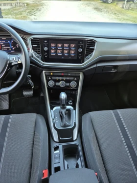 VW T-Roc 2.0TDI Style DSG7 Digital Distr Assist, снимка 13