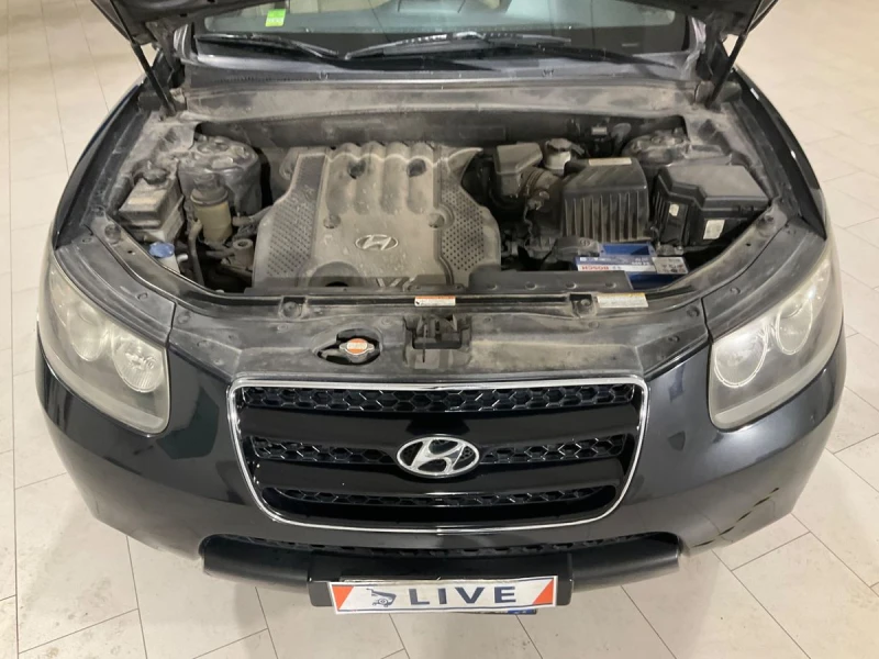 Hyundai Santa fe 2.7 V6 GLS 4x4, снимка 6 - Автомобили и джипове - 48465582