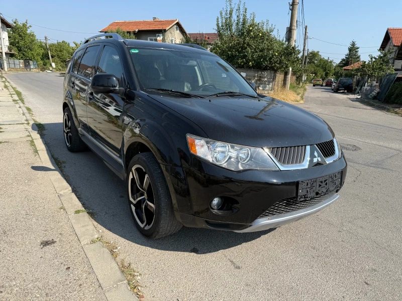 Mitsubishi Outlander 2.4i_4x4_7m, снимка 3 - Автомобили и джипове - 51728406