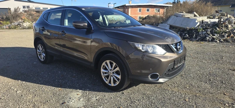 Nissan Qashqai 1.2, снимка 2 - Автомобили и джипове - 52449605