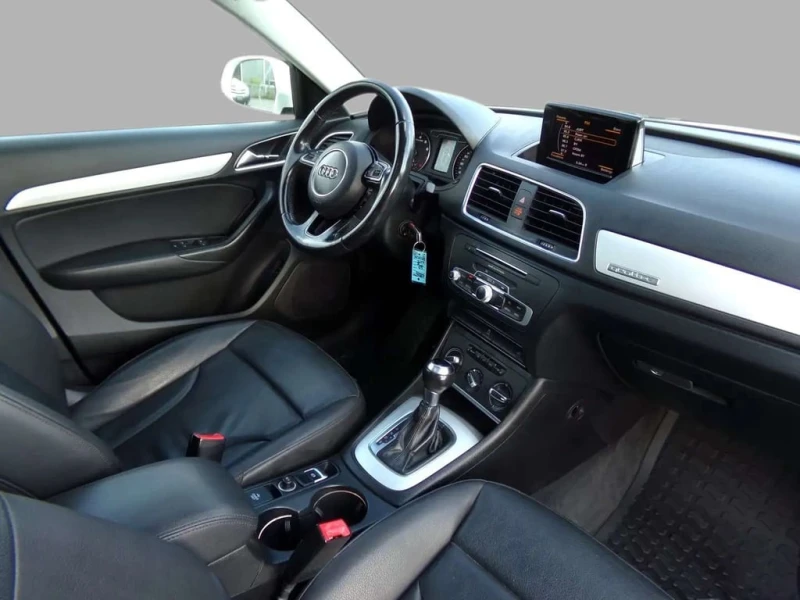 Audi Q3 quattro Premium  CARFAX, снимка 14 - Автомобили и джипове - 53078387