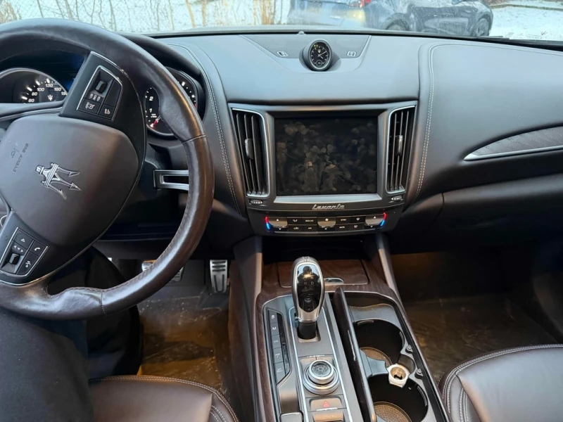 Maserati Levante * S GranLusso * CARFAX * ЦЕНА ДО БГ, снимка 8 - Автомобили и джипове - 53162575