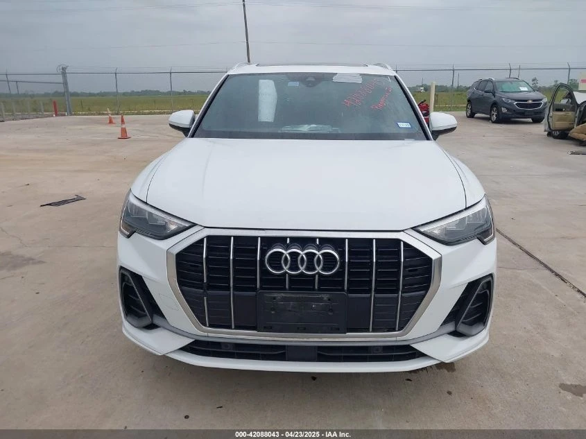 Audi Q3 2.0L I-4 DI, DOHC, VVT, TURBO, 228HP All Wheel Dri - изображение 4