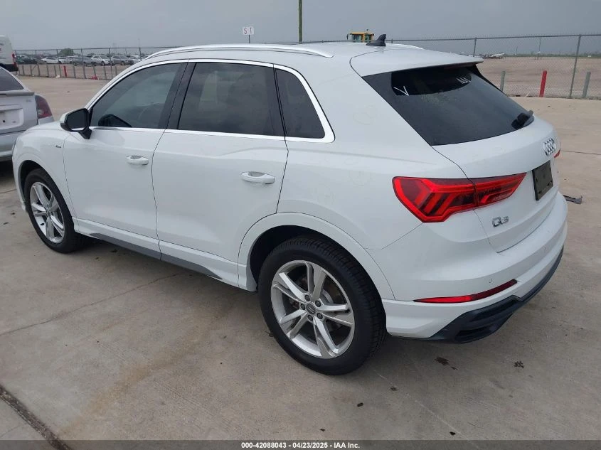 Audi Q3 2.0L I-4 DI, DOHC, VVT, TURBO, 228HP All Wheel Dri - изображение 8