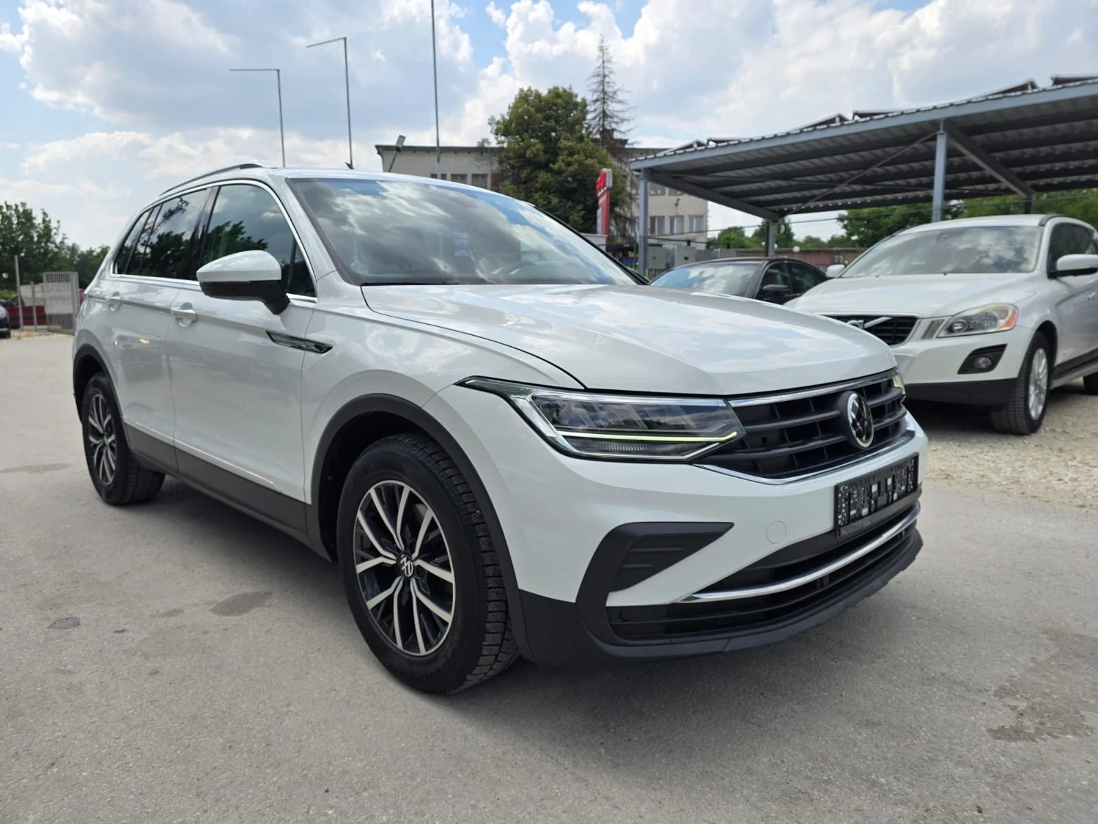VW Tiguan 2.0TDI - Highline - Facelift - изображение 2