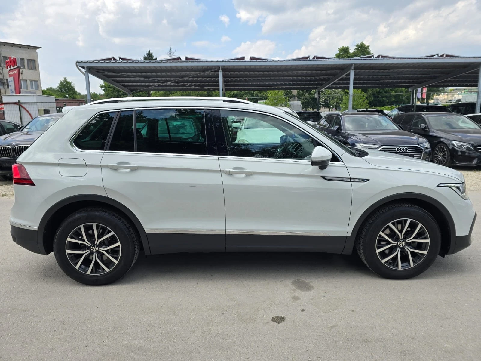 VW Tiguan 2.0TDI - Highline - Facelift - изображение 6