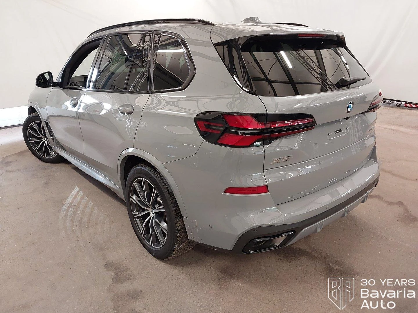 BMW X5 30d xDrive M Sport Paket Individual - изображение 2
