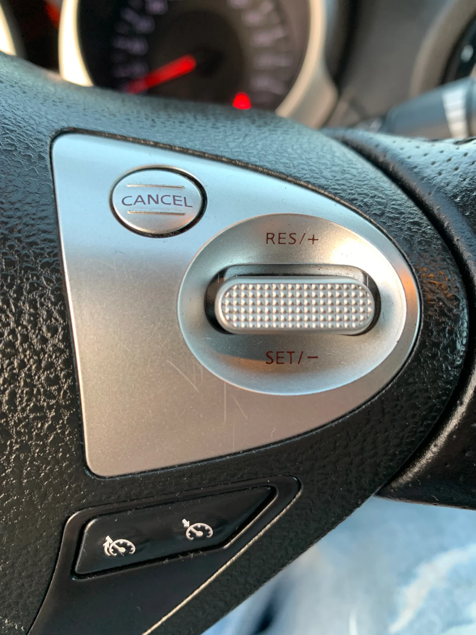 Nissan Juke 1.6i - изображение 10