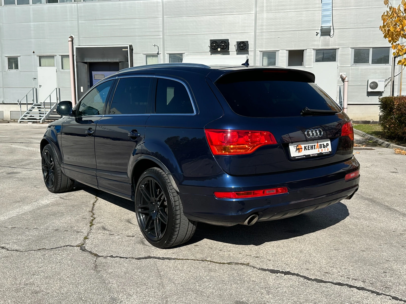 Audi Q7 Гаранция 6 месеца/Панорама/7места/3.0d 239кс.  - изображение 3