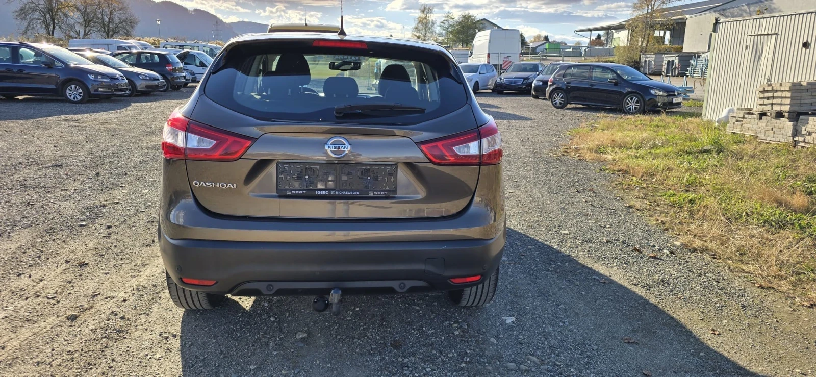 Nissan Qashqai 1.2 - изображение 3