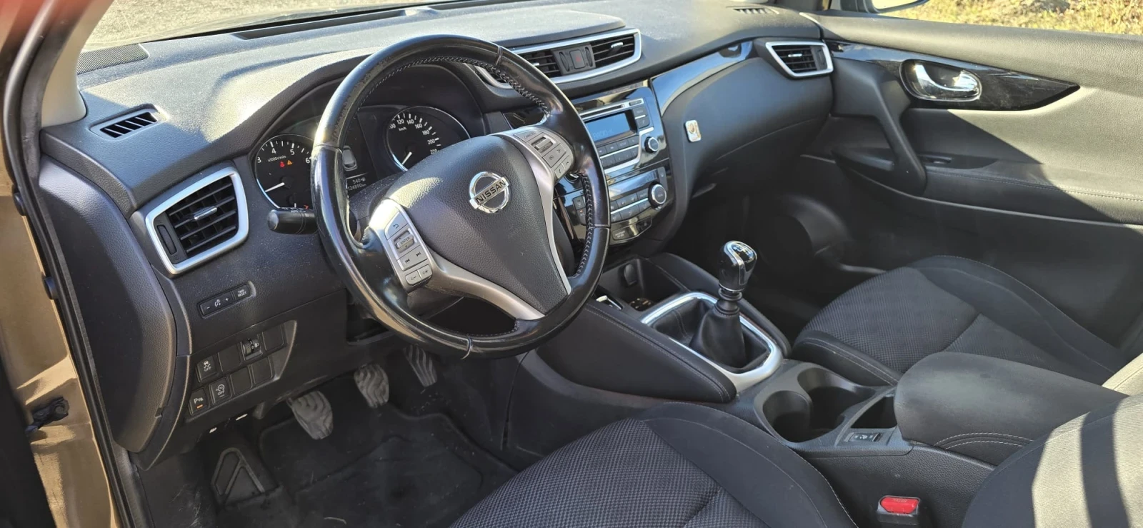 Nissan Qashqai 1.2 - изображение 9