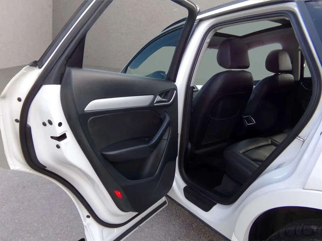 Audi Q3 quattro Premium  CARFAX | Mobile.bg � ����������� 16