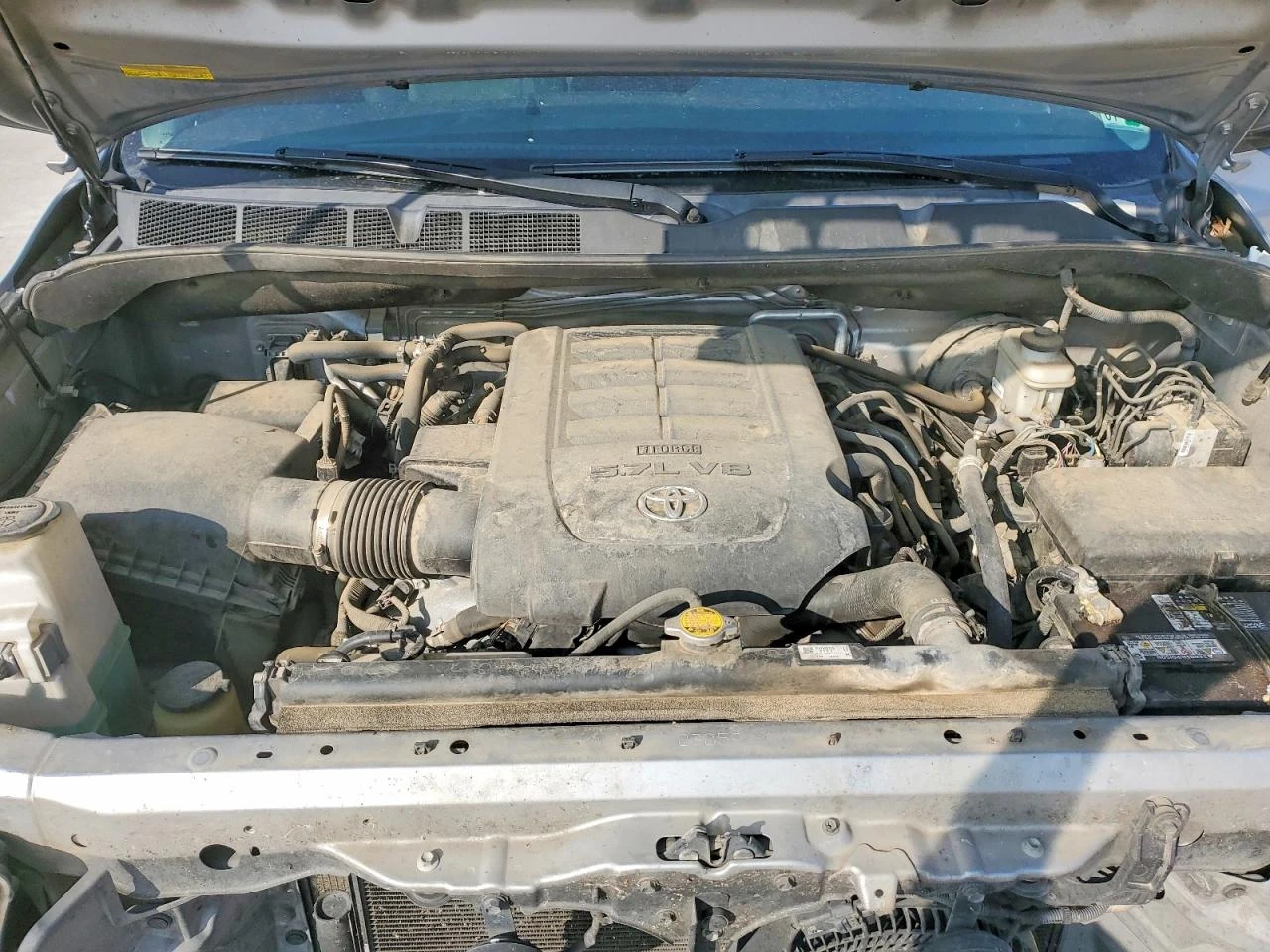 Toyota Sequoia 5.7* SR5* 4Х4, снимка 12 - Автомобили и джипове - 53748816