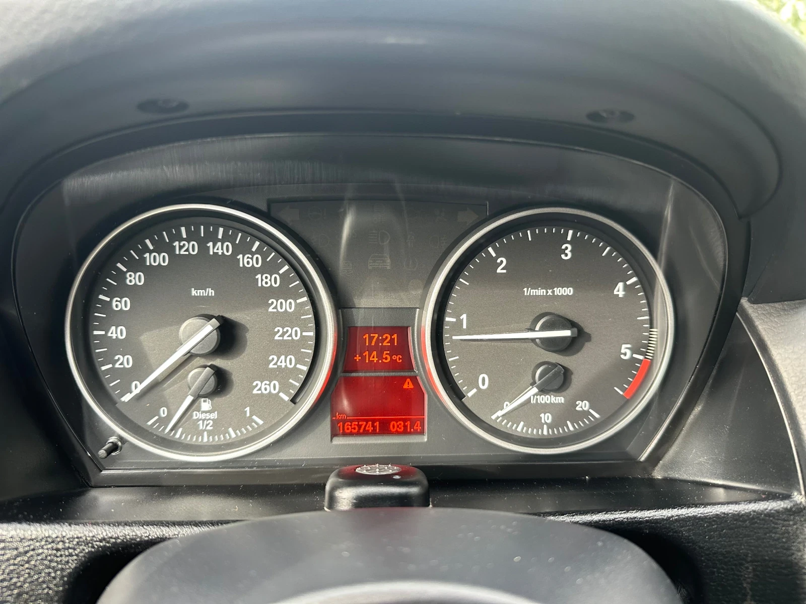 BMW X1 2.0-ДИЗЕЛ, снимка 9 - Автомобили и джипове - 54130083