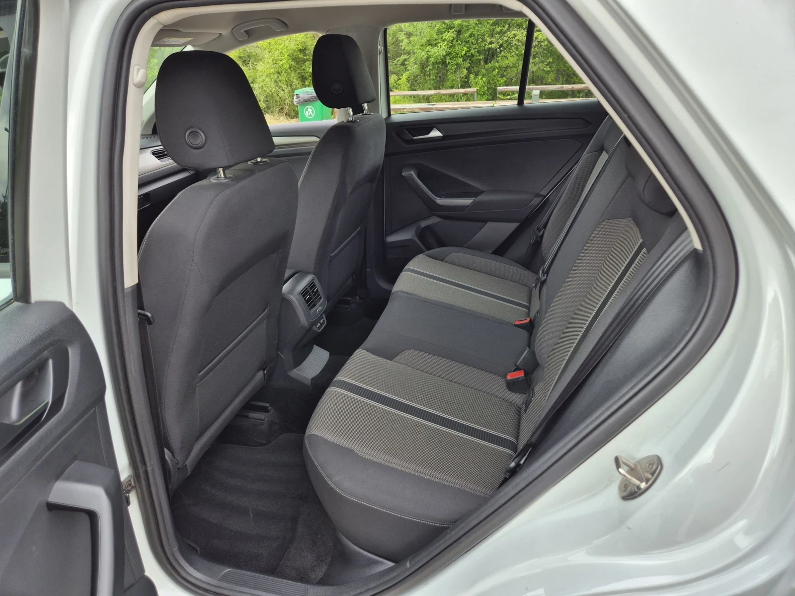VW T-Roc 2.0TDI Style DSG7 Digital Distr Assist | Mobile.bg � ����������� 13