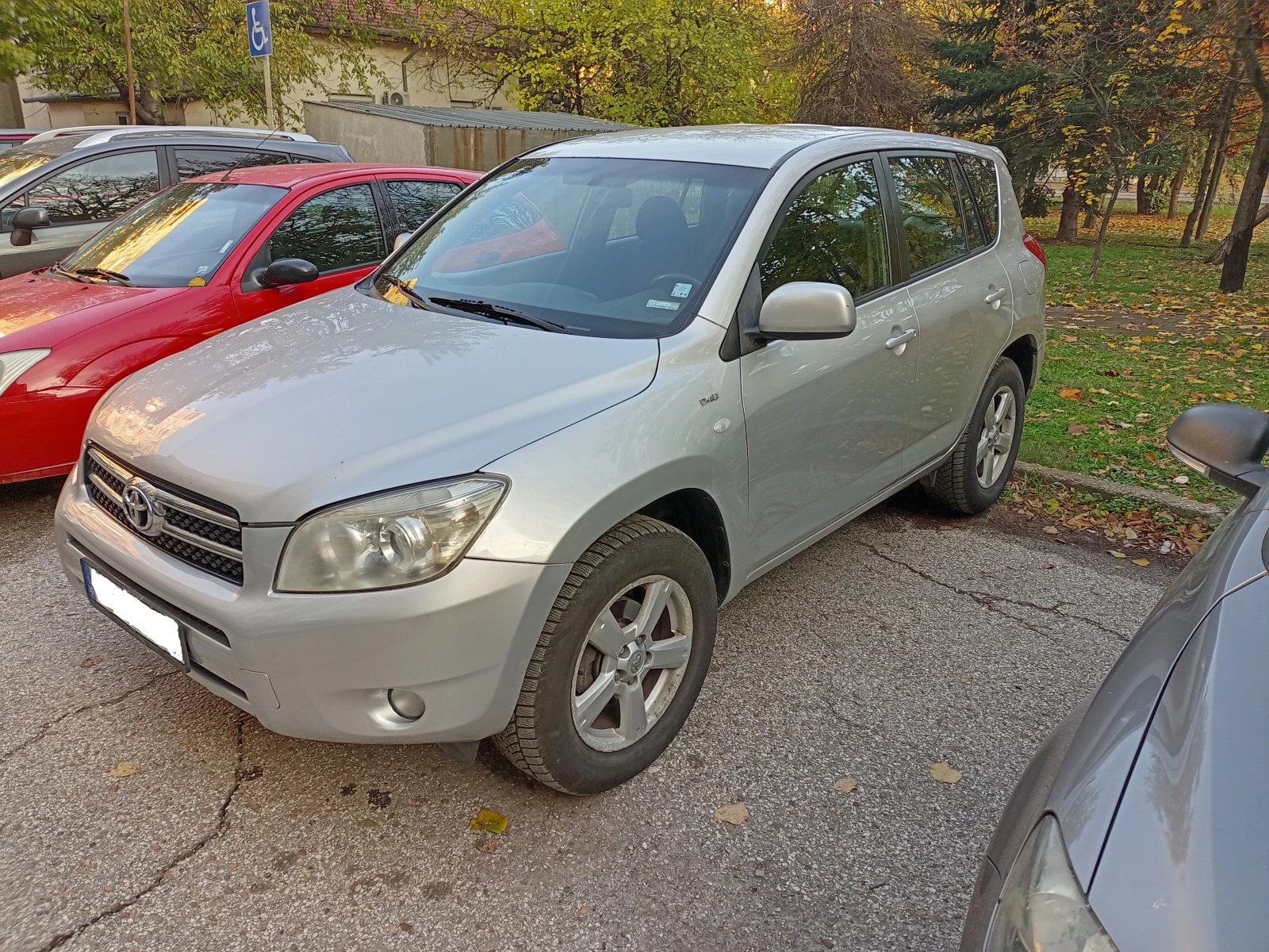 Toyota Rav4, снимка 2 - Автомобили и джипове - 54631616