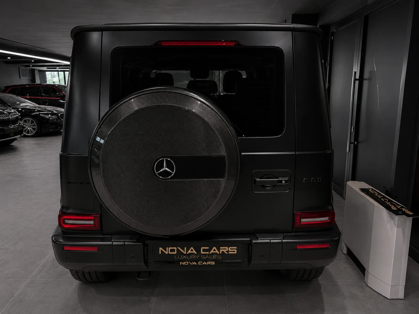 Mercedes-Benz G 63 AMG, снимка 4 - Автомобили и джипове - 54630756