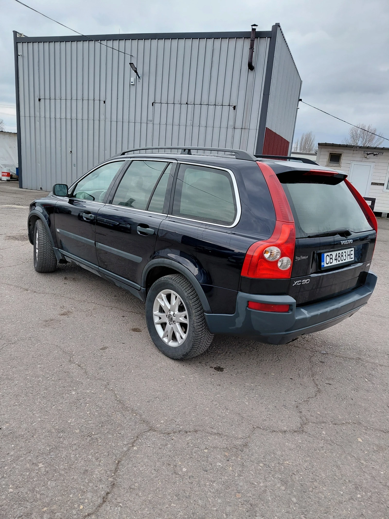Volvo Xc90 2.4, снимка 6 - Автомобили и джипове - 54809578