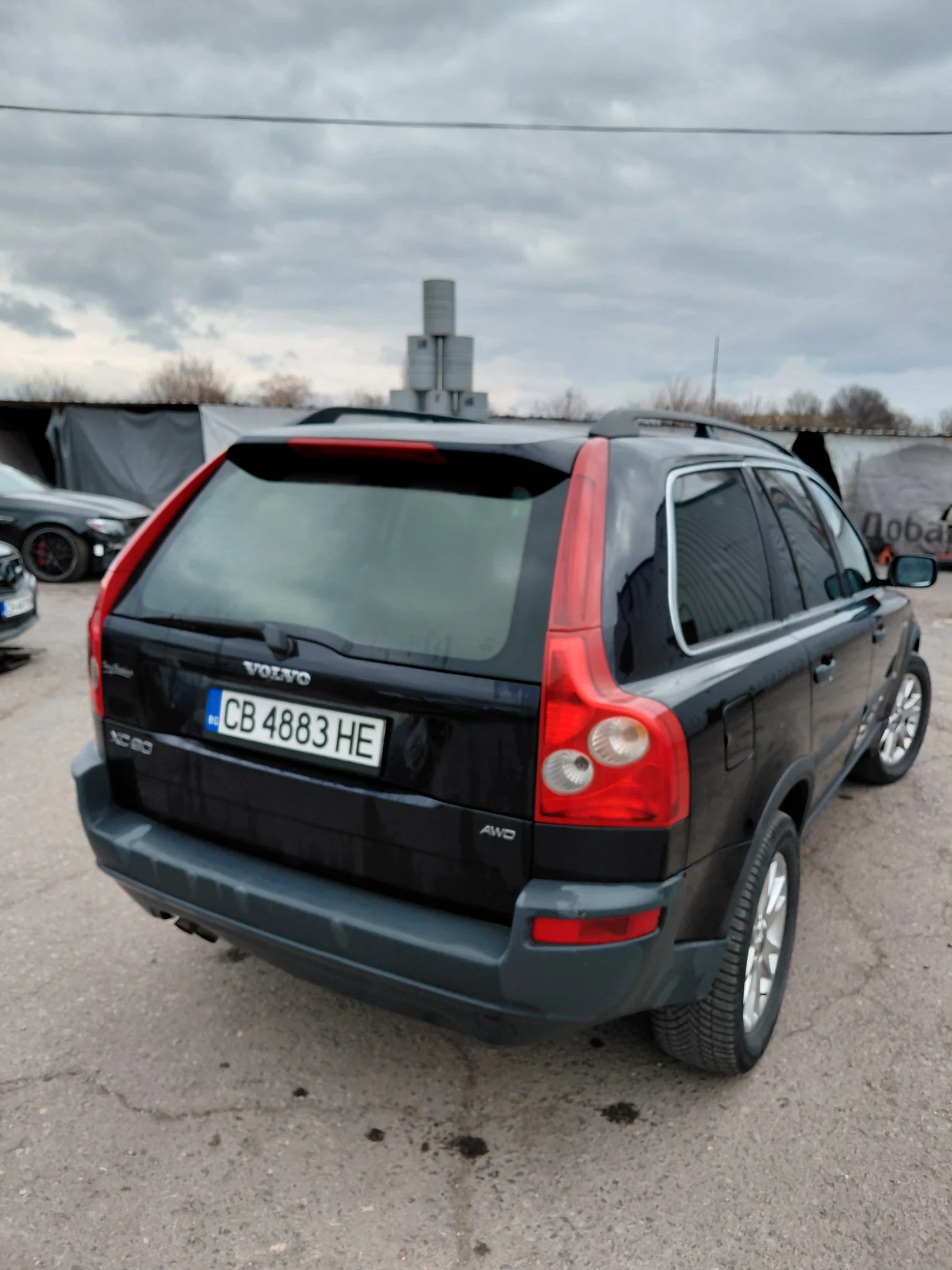Volvo Xc90 2.4, снимка 3 - Автомобили и джипове - 54809578