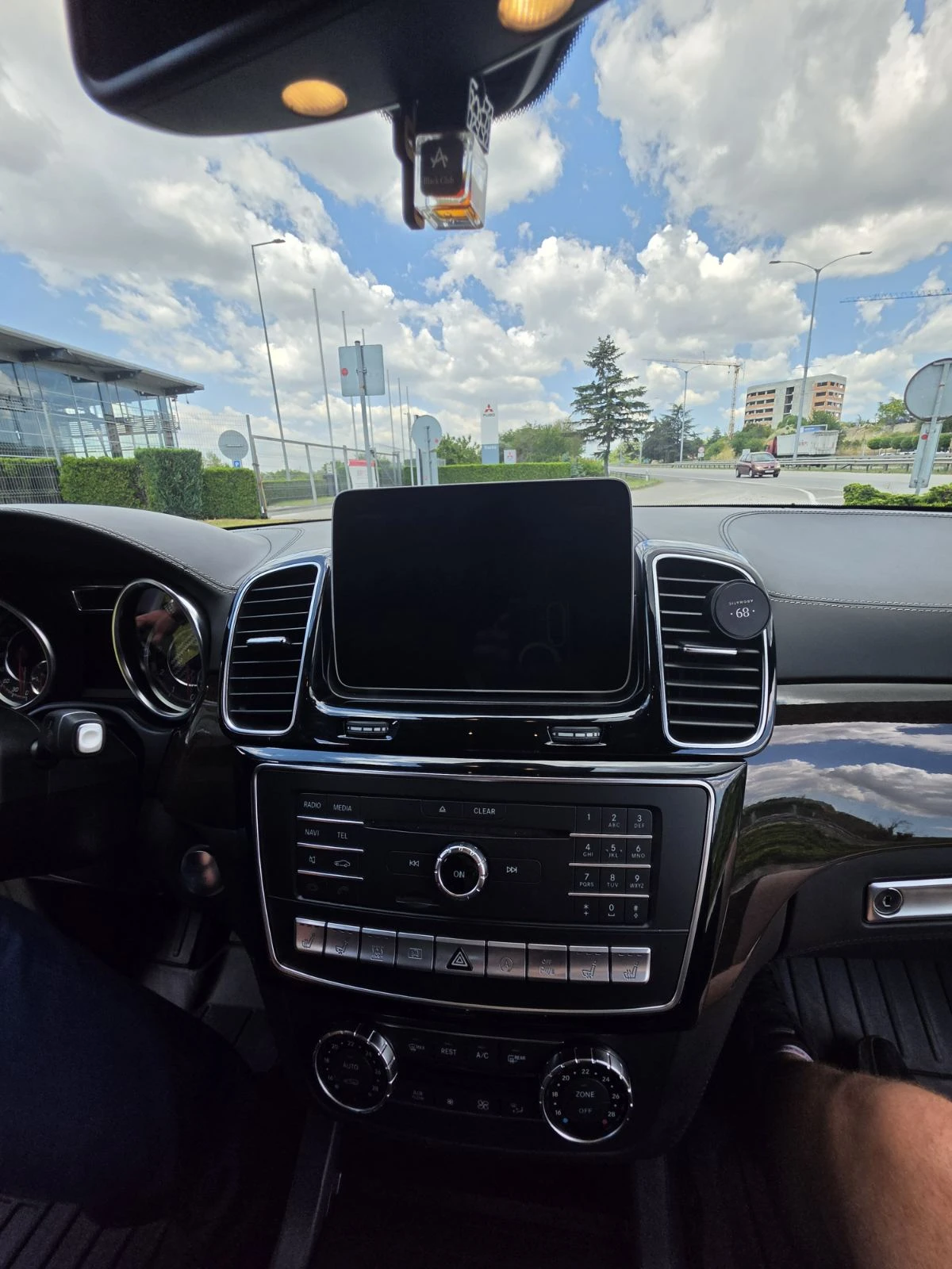 Mercedes-Benz GLE 63 S AMG AMG V8 BiTurbo, снимка 13 - Автомобили и джипове - 55178296
