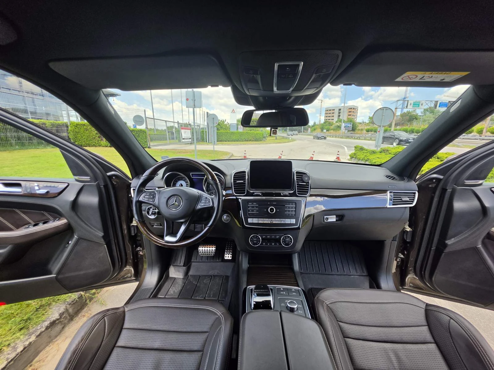 Mercedes-Benz GLE 63 S AMG AMG V8 BiTurbo, снимка 15 - Автомобили и джипове - 55178296