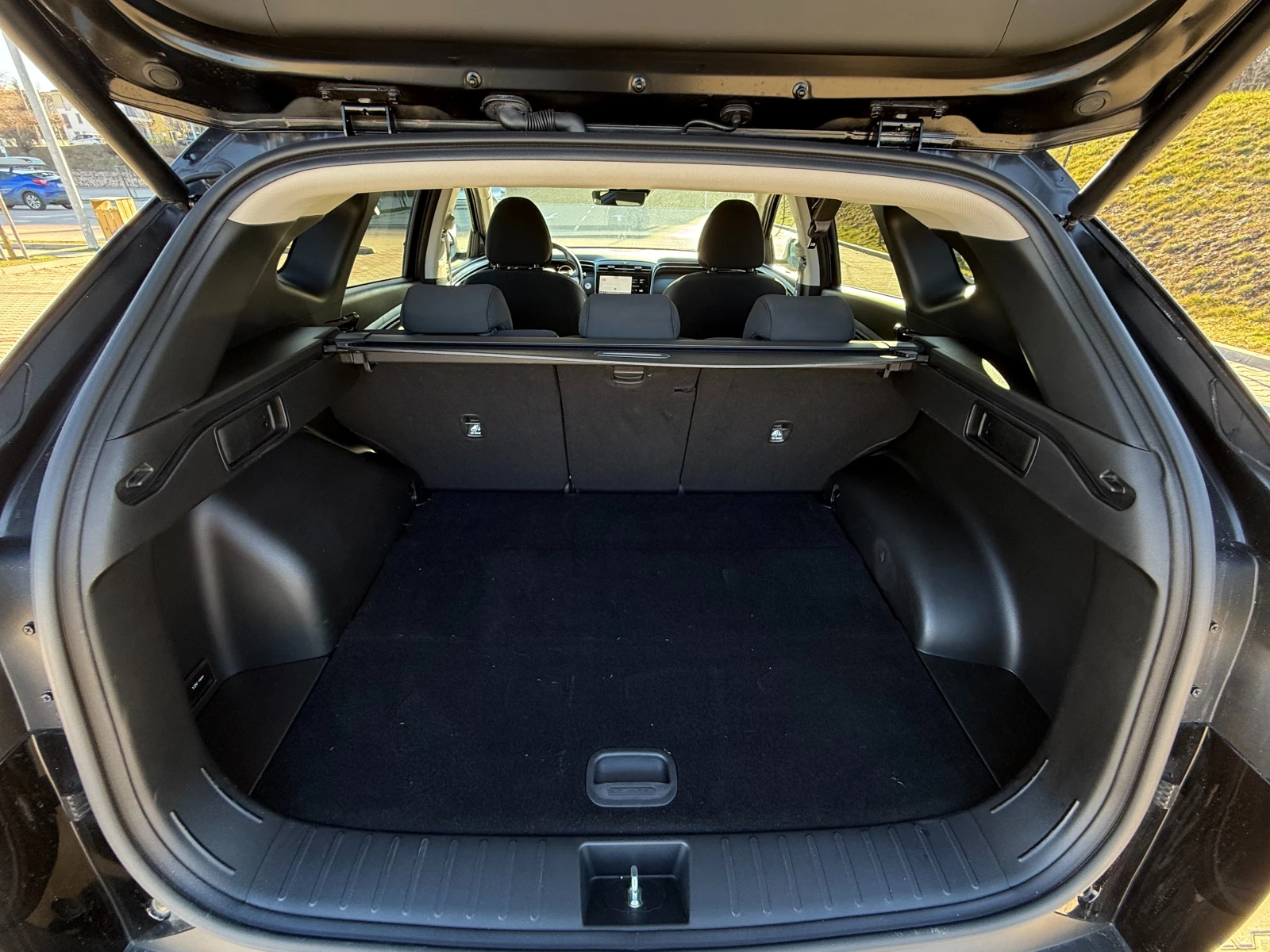 Hyundai Tucson 1.6 T-GDi / HEV / 230 к.с. / 4х4 / Гаранционен, снимка 12 - Автомобили и джипове - 55617971
