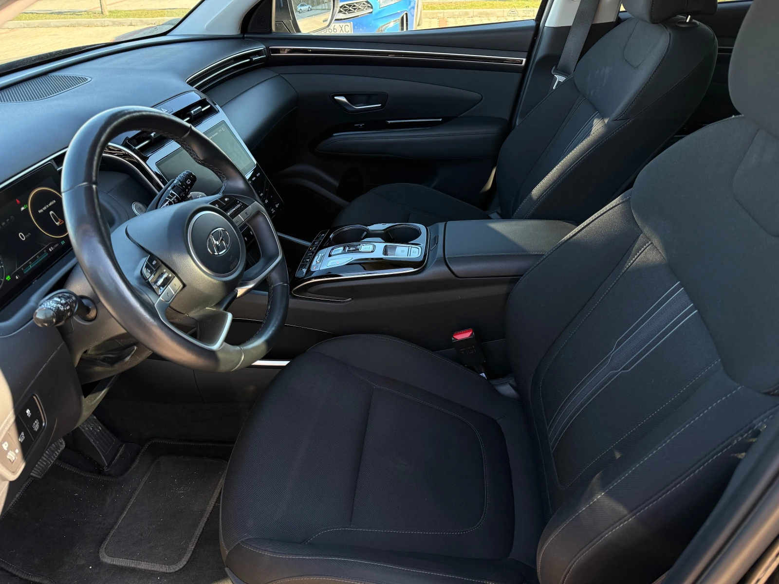 Hyundai Tucson 1.6 T-GDi / HEV / 230 к.с. / 4х4 / Гаранционен, снимка 9 - Автомобили и джипове - 55617971