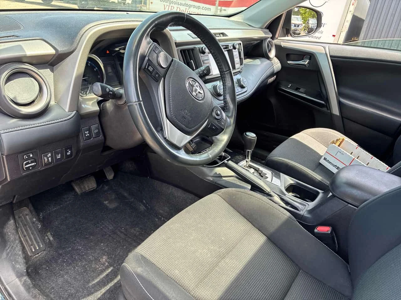 Toyota Rav4 * XLE * CARFAX * БЕЗ ПЪРВОНАЧАЛНА ВНОСКА, снимка 5 - Автомобили и джипове - 55632535