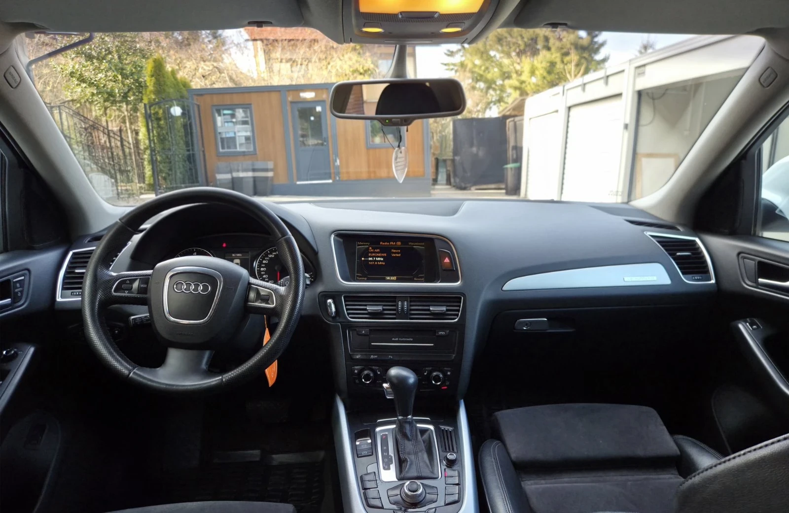 Audi Q5, снимка 15 - Автомобили и джипове - 55980801