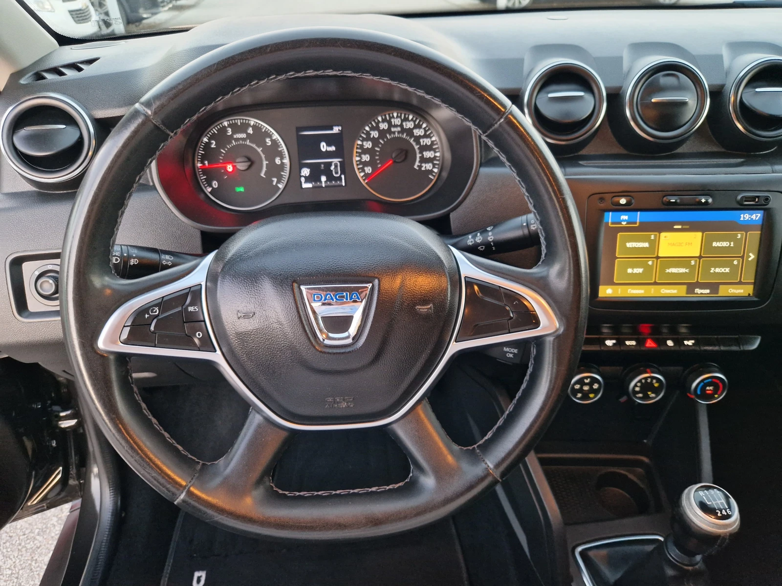 Dacia Duster 1.5DCI-6��NAVI* PDC* LED* FACELIFT* Vnos ITALIA | Mobile.bg � ����������� 17