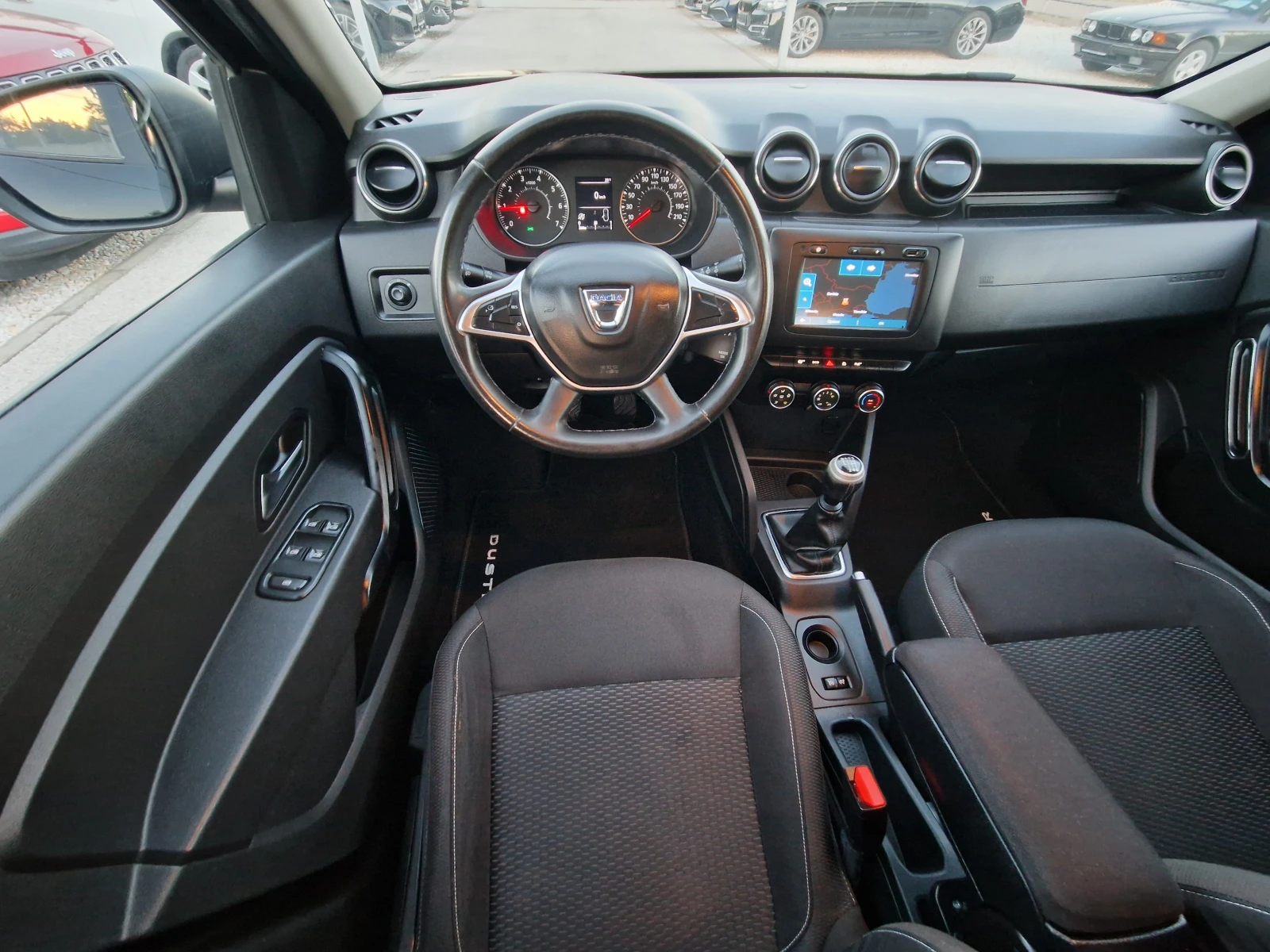 Dacia Duster 1.5DCI-6��NAVI* PDC* LED* FACELIFT* Vnos ITALIA | Mobile.bg � ����������� 13