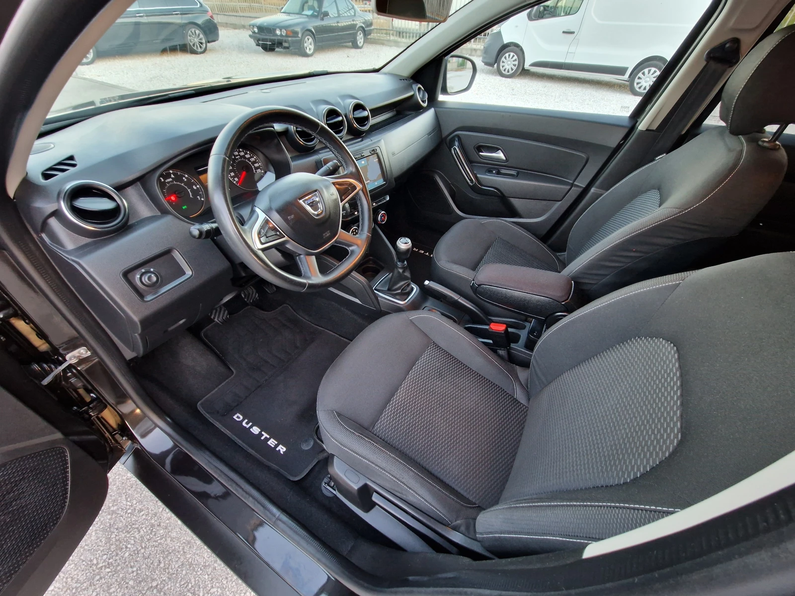 Dacia Duster 1.5DCI-6��NAVI* PDC* LED* FACELIFT* Vnos ITALIA | Mobile.bg � ����������� 10