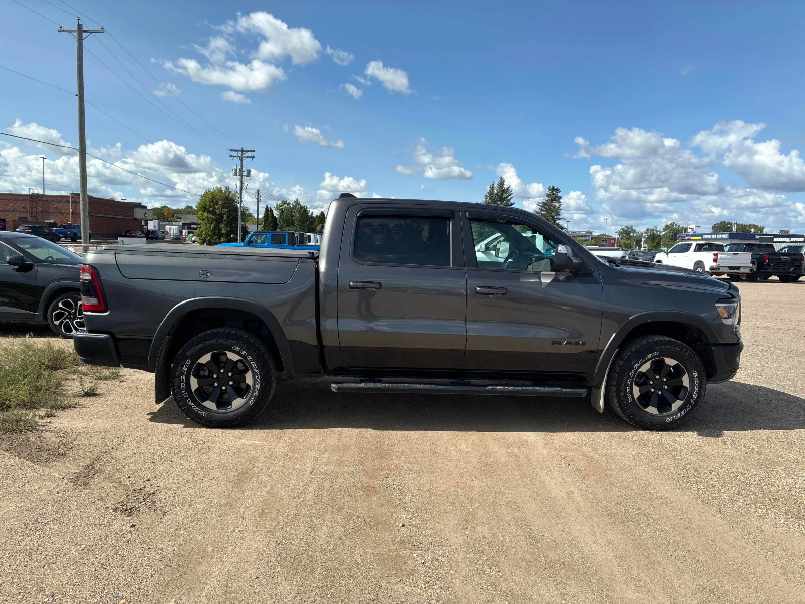 Dodge RAM 1500 * 5.7L V8 * Rebel * CARFAX *  | Mobile.bg � ����������� 5